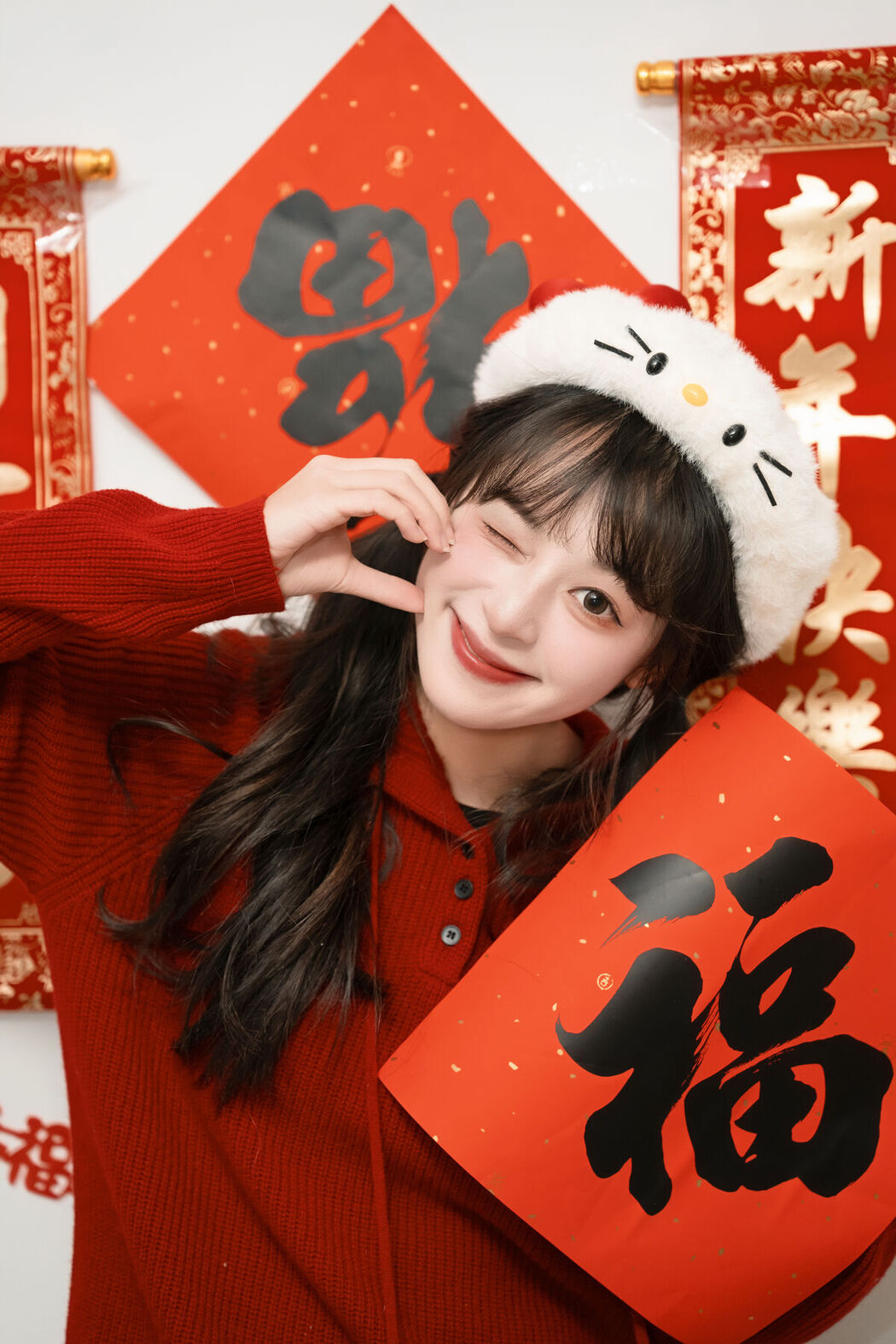 YiTuYu艺图语 Vol.8193 夏芋小年 (22P)
