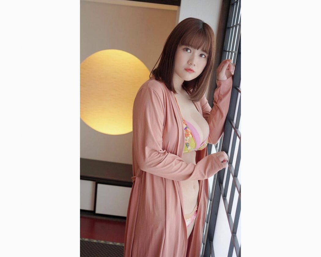 Yuki Nitta 新田雪 デジタル写真集 言っとくけどそんなんじゃないから B