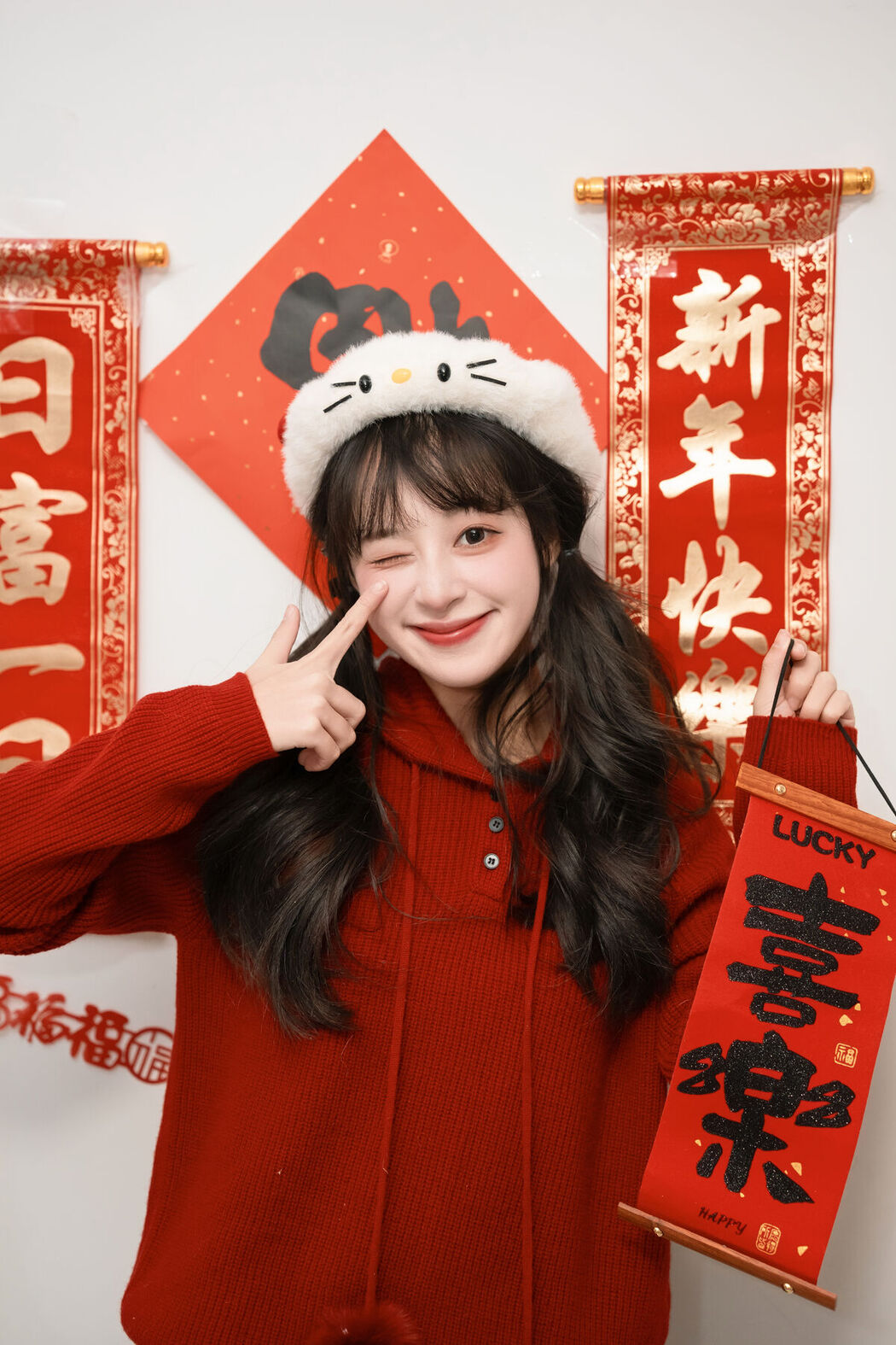 YiTuYu艺图语 Vol.8193 夏芋小年 (22P)