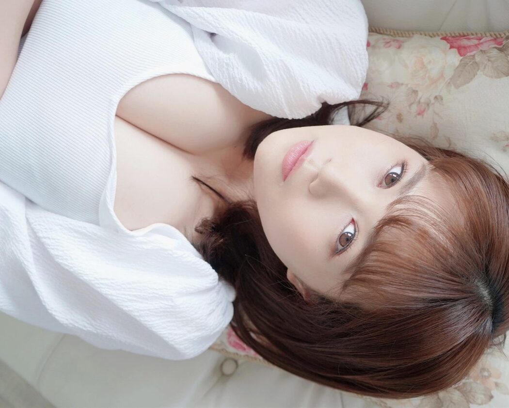 Yuki Nitta 新田雪 デジタル写真集 言っとくけどそんなんじゃないから A