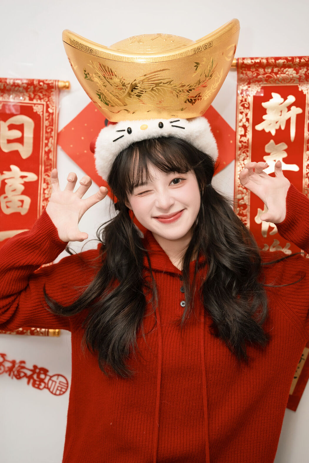 YiTuYu艺图语 Vol.8193 夏芋小年 (22P)