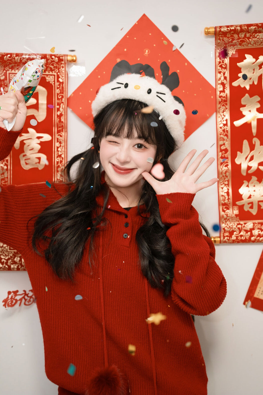YiTuYu艺图语 Vol.8193 夏芋小年 (22P)