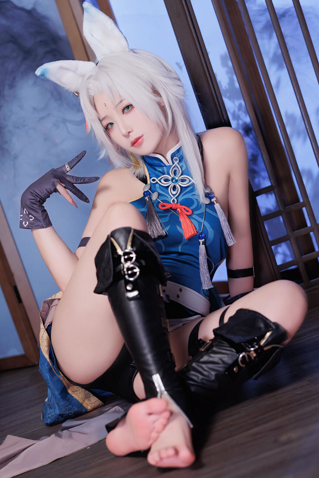 Coser@封疆疆v – 飞云美足 (37P) Cover Photo