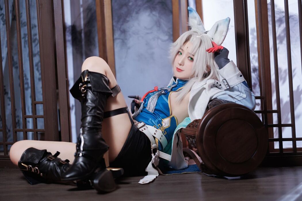 Coser@封疆疆v &#8211; 飞云美足 (37P)