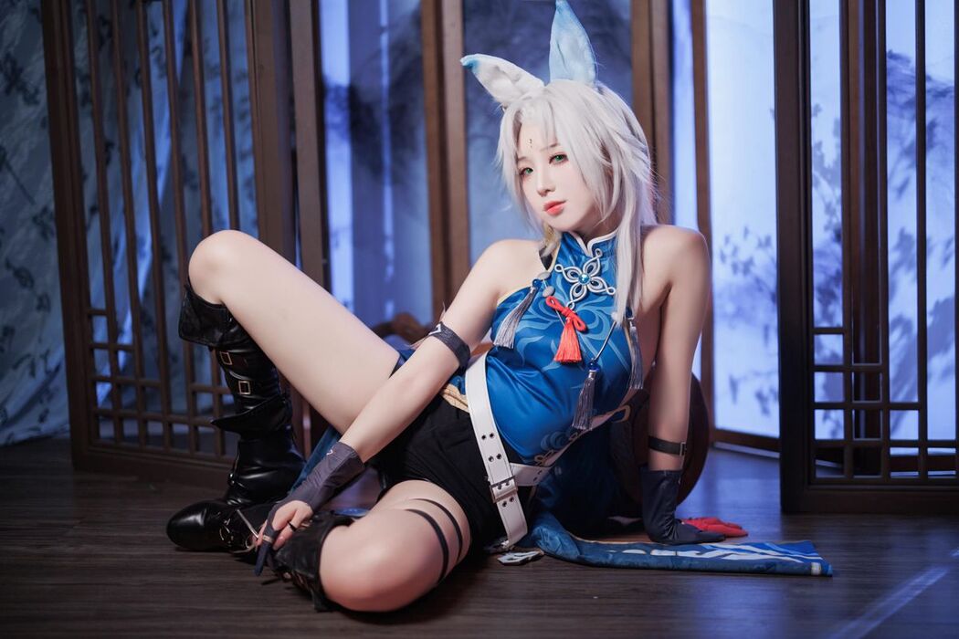 Coser@封疆疆v &#8211; 飞云美足 (37P)