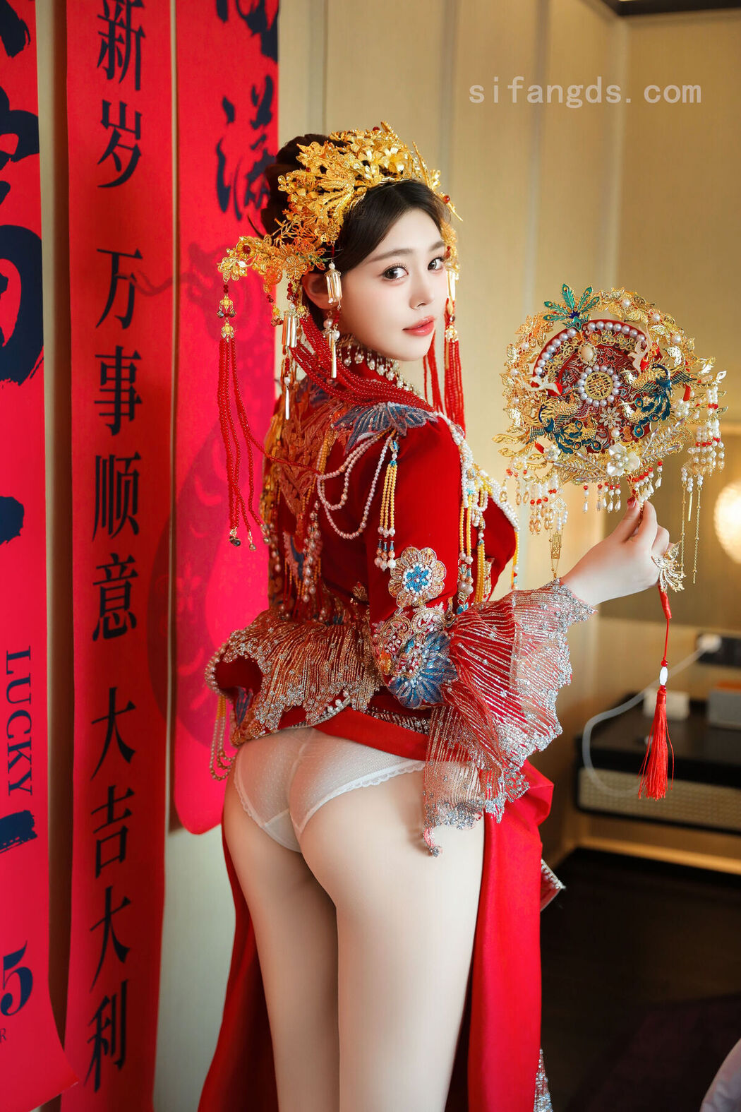 XR Uncensored Dan Dan Bao 蛋蛋宝 – R18 秀人网模特 秀禾服 (90P – 6V)