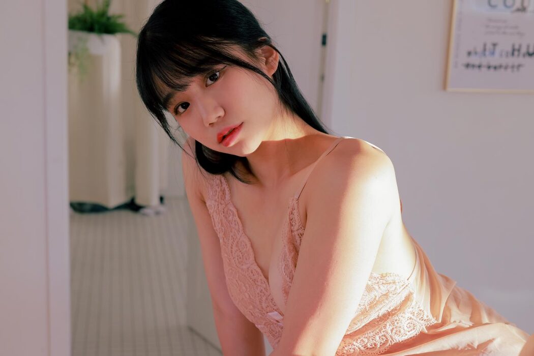 SWEETHB Vol.22 – Seethrough YUI