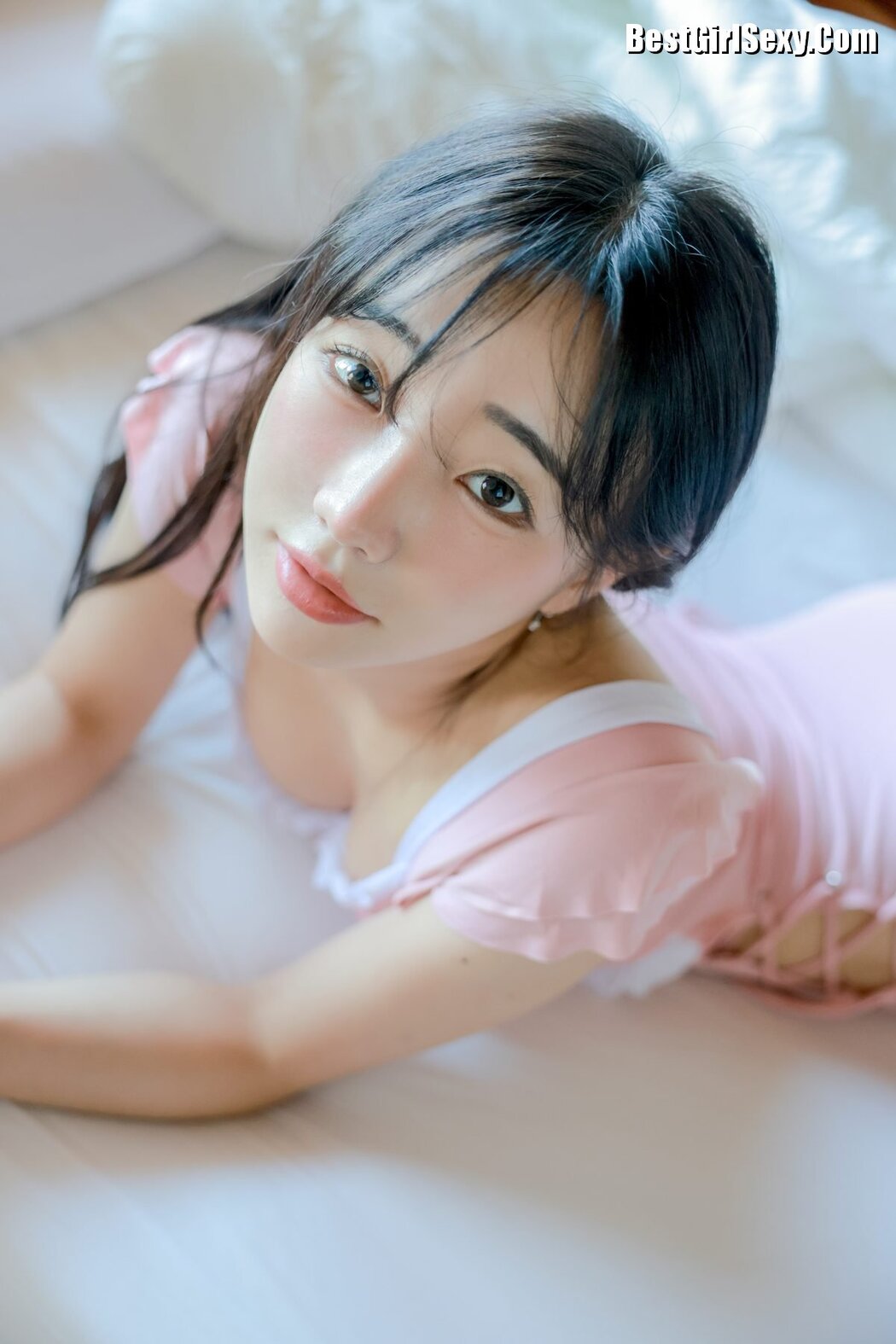 SWEETHB Friya – Super Shy B