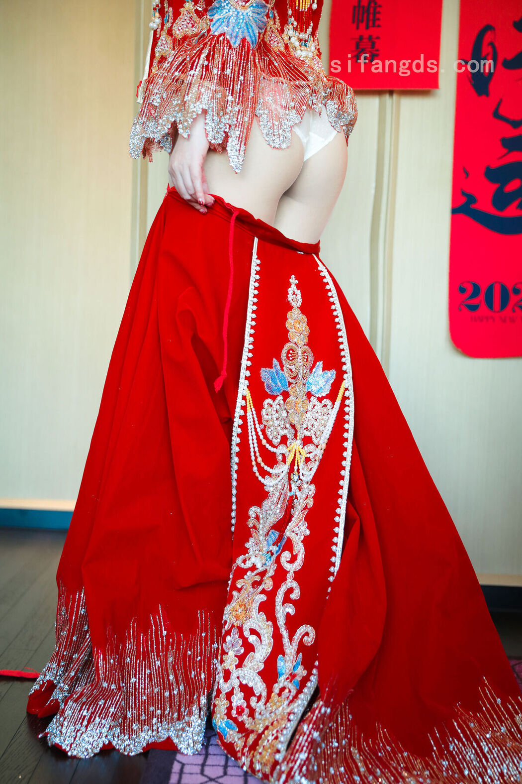 XR Uncensored Dan Dan Bao 蛋蛋宝 – R18 秀人网模特 秀禾服 (90P – 6V)