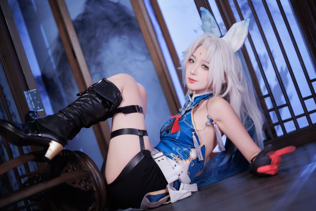 Coser@封疆疆v &#8211; 飞云美足 (37P)
