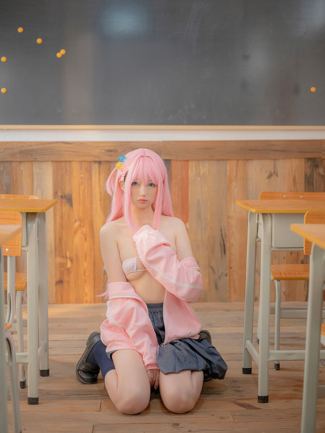 Coser@NAGISA魔物喵 – ぼっち ざ ろっく (81P)