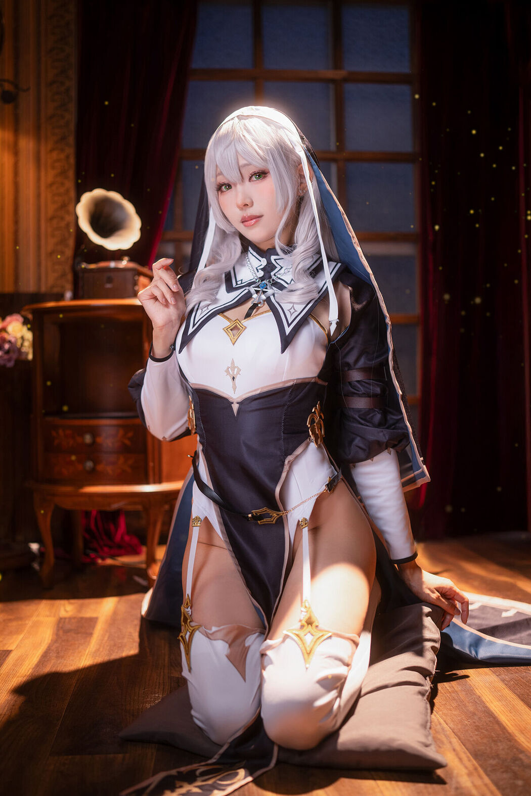 Coser@Ely_eee ElyEE子 &#8211; Shirogane Noel Nun (28P &#8211; 13V)