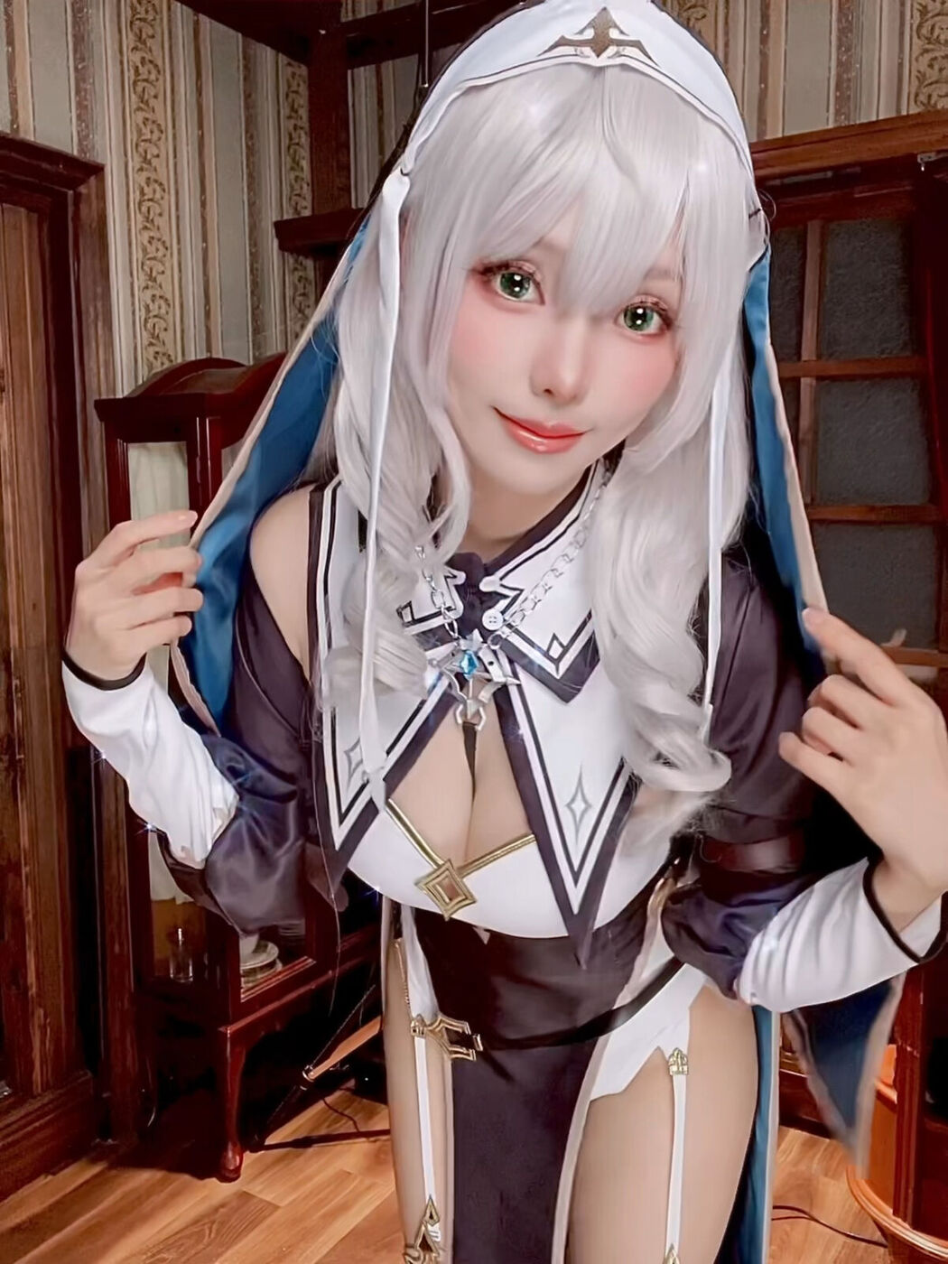 Coser@Ely_eee ElyEE子 &#8211; Shirogane Noel Nun (28P &#8211; 13V)