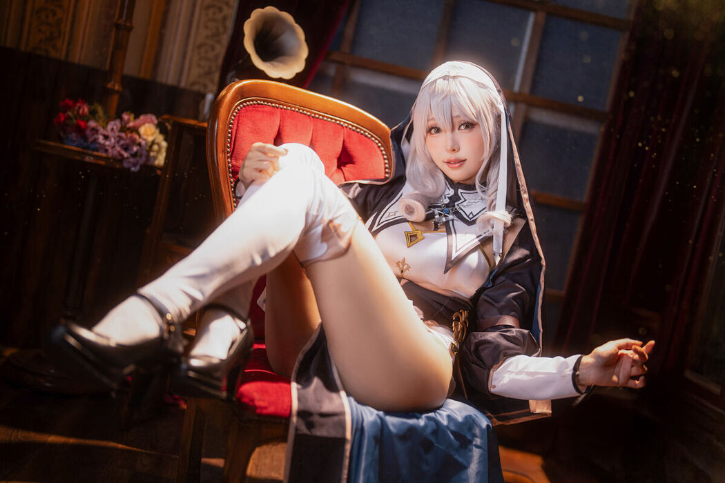Coser@Ely_eee ElyEE子 &#8211; Shirogane Noel Nun (28P &#8211; 13V)
