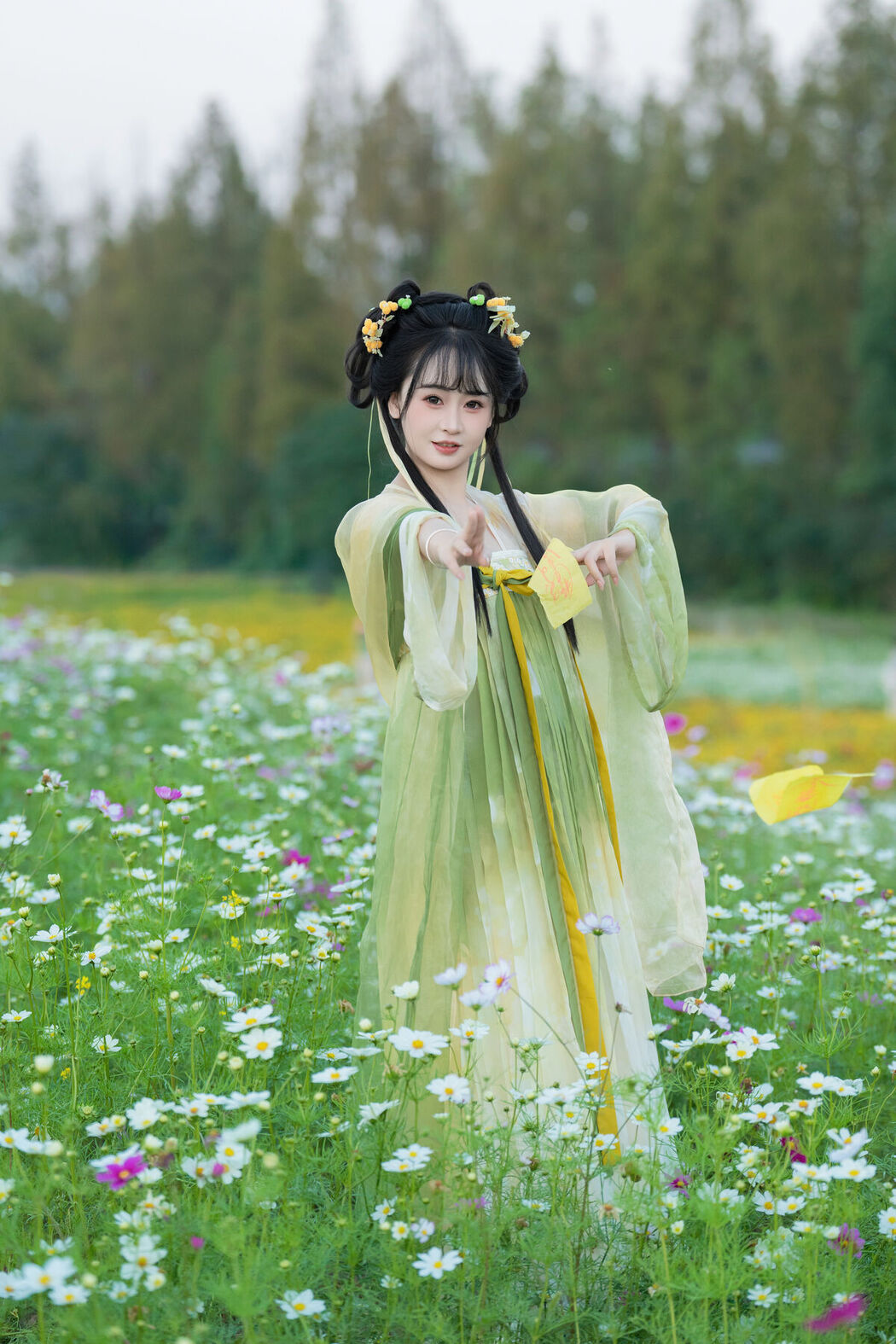 YiTuYu艺图语 Vol.8198 湫一只岁岁 (23P)