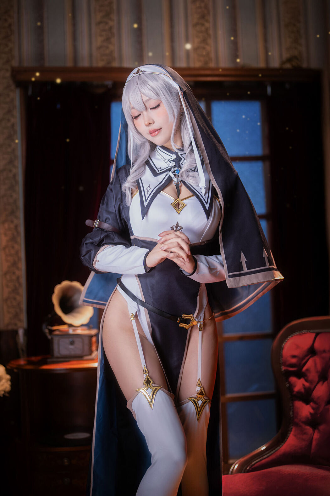 Coser@Ely_eee ElyEE子 &#8211; Shirogane Noel Nun (28P &#8211; 13V)