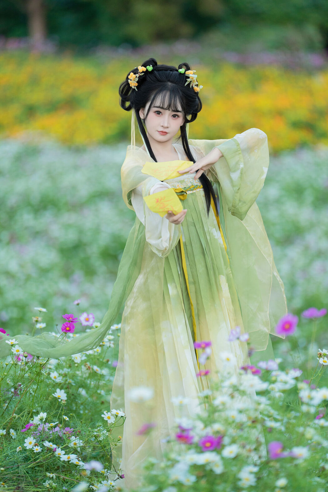 YiTuYu艺图语 Vol.8198 湫一只岁岁 (23P)