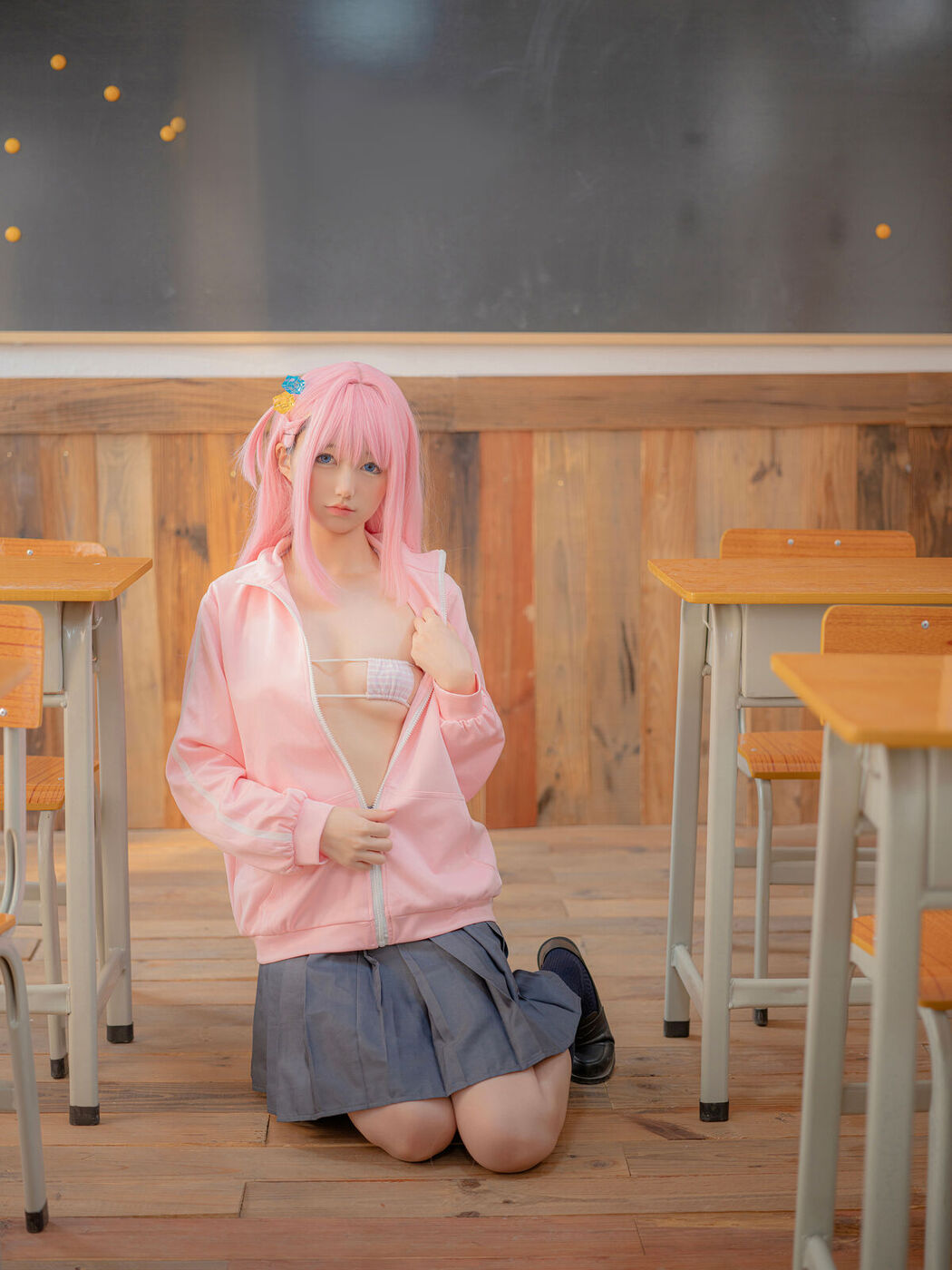 Coser@NAGISA魔物喵 – ぼっち ざ ろっく (81P)