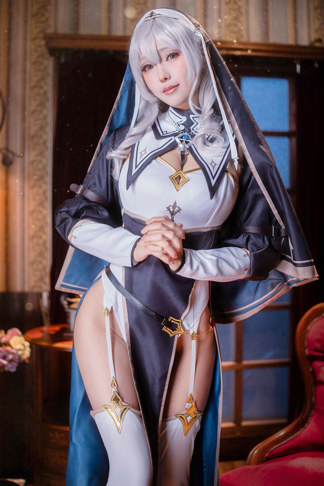 Coser@Ely_eee ElyEE子 – Shirogane Noel Nun (28P – 13V) Cover Photo