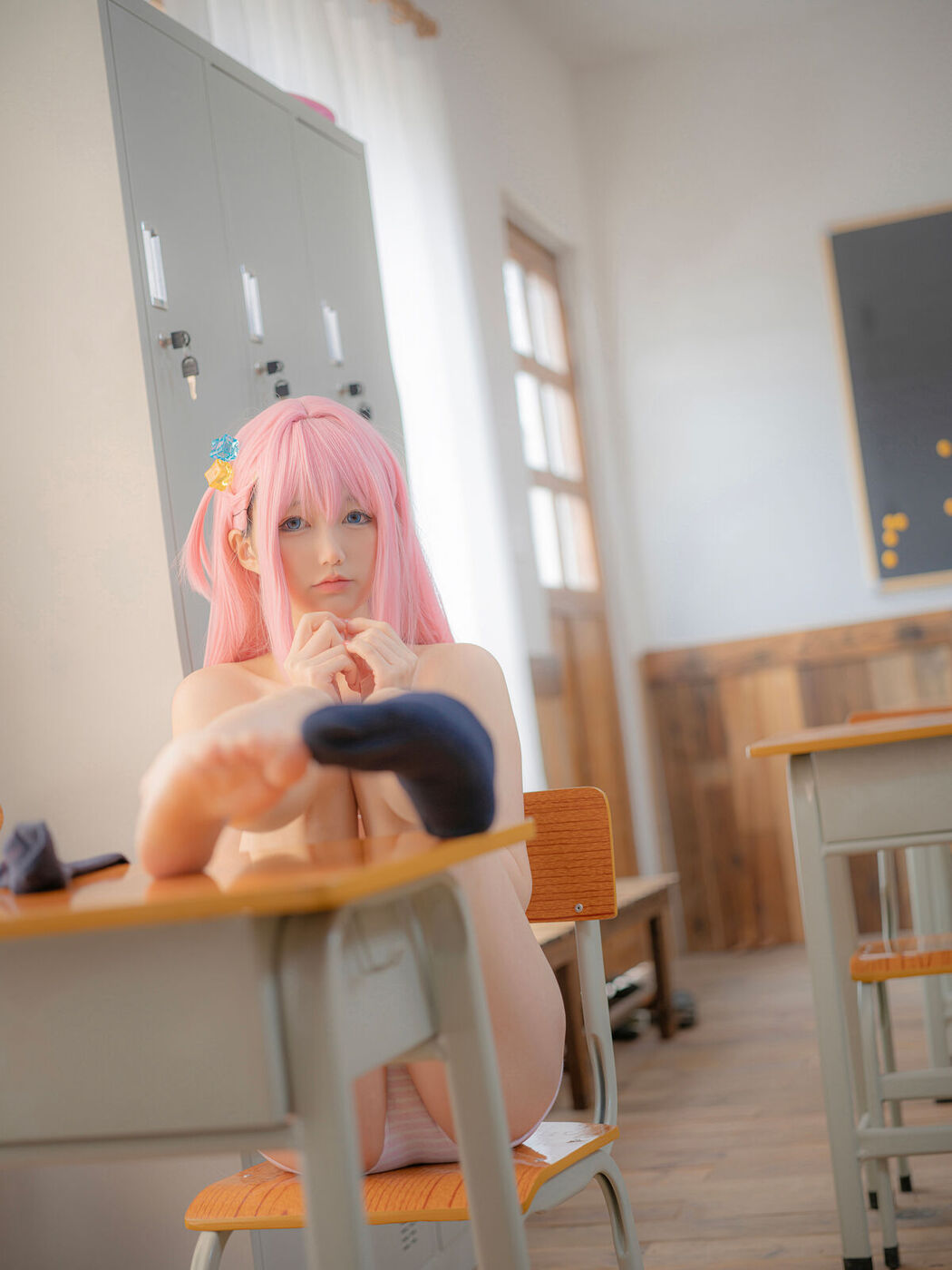 Coser@NAGISA魔物喵 – ぼっち ざ ろっく (81P)