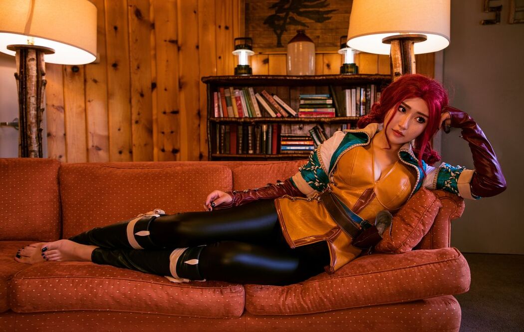 Coser@MisswarmJ – Triss Merigold (47P – 1V)