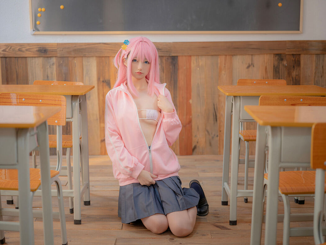 Coser@NAGISA魔物喵 – ぼっち ざ ろっく (81P)