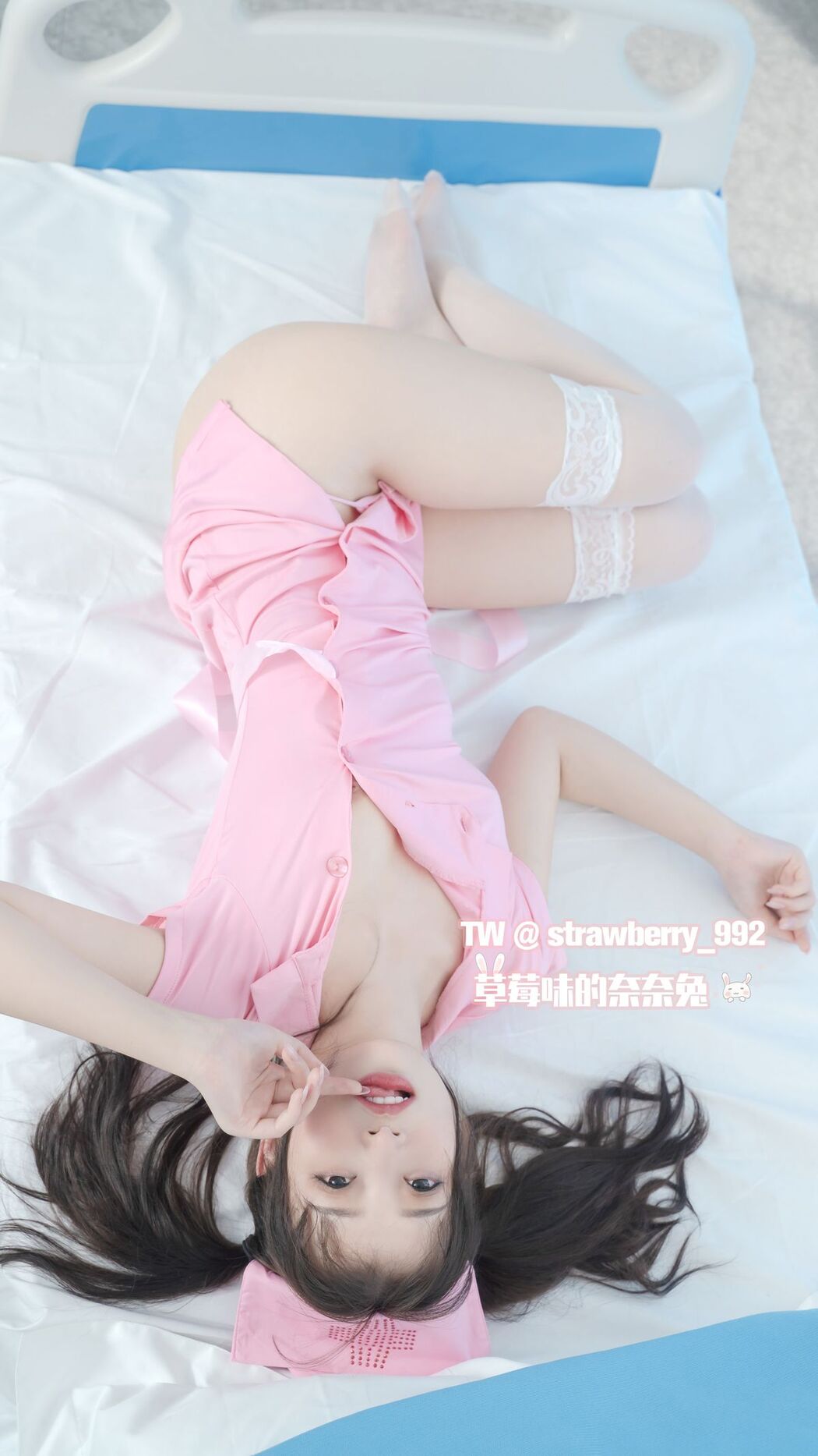 Coser@草莓味奈奈兔 – 見習看護師 (58P)