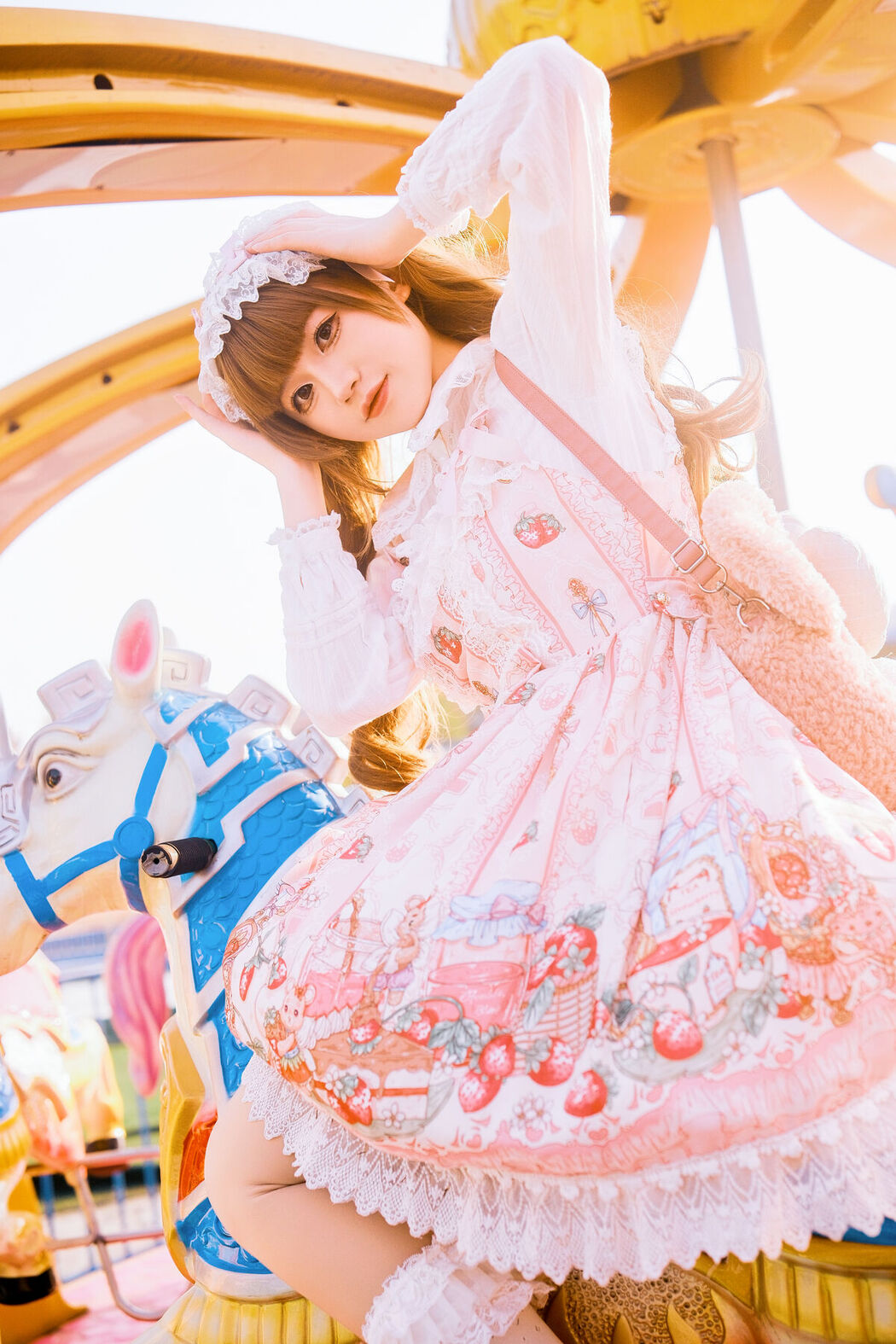 YiTuYu艺图语 Vol.8197 夏夏 (27P)