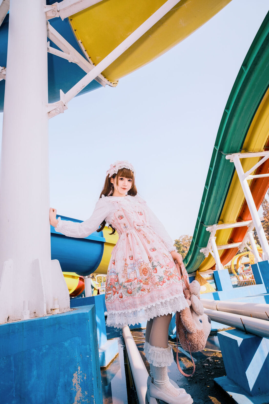 YiTuYu艺图语 Vol.8197 夏夏 (27P)