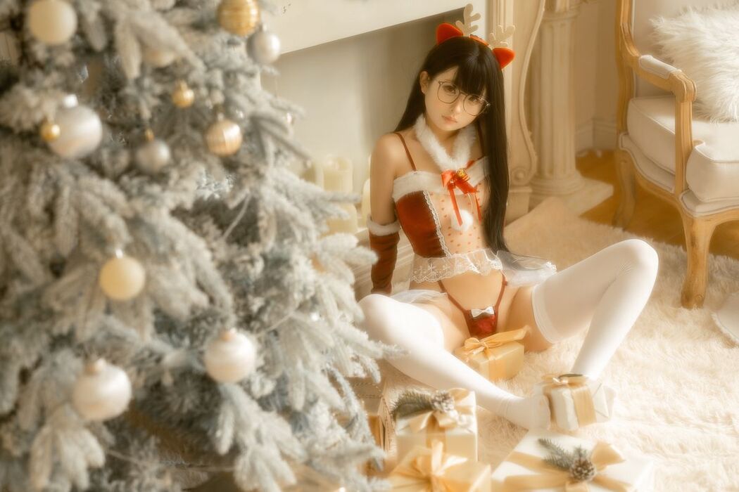 Coser@幼水铃衣 – 圣诞小鹿 (81P)