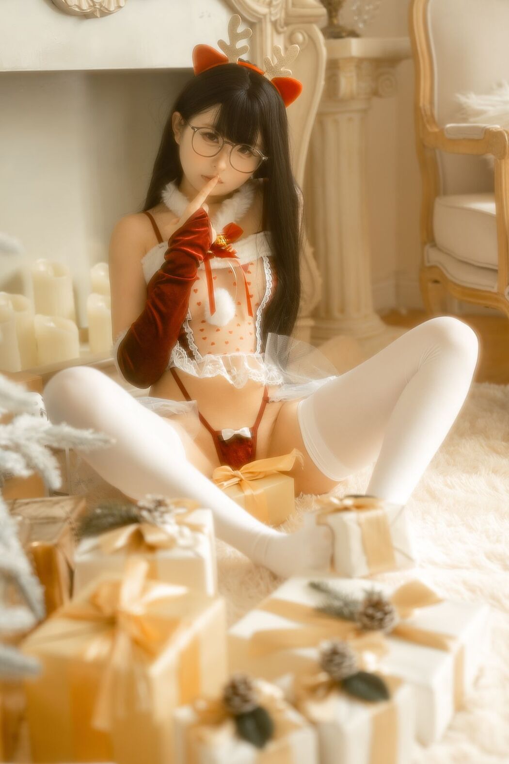 Coser@幼水铃衣 – 圣诞小鹿 (81P)
