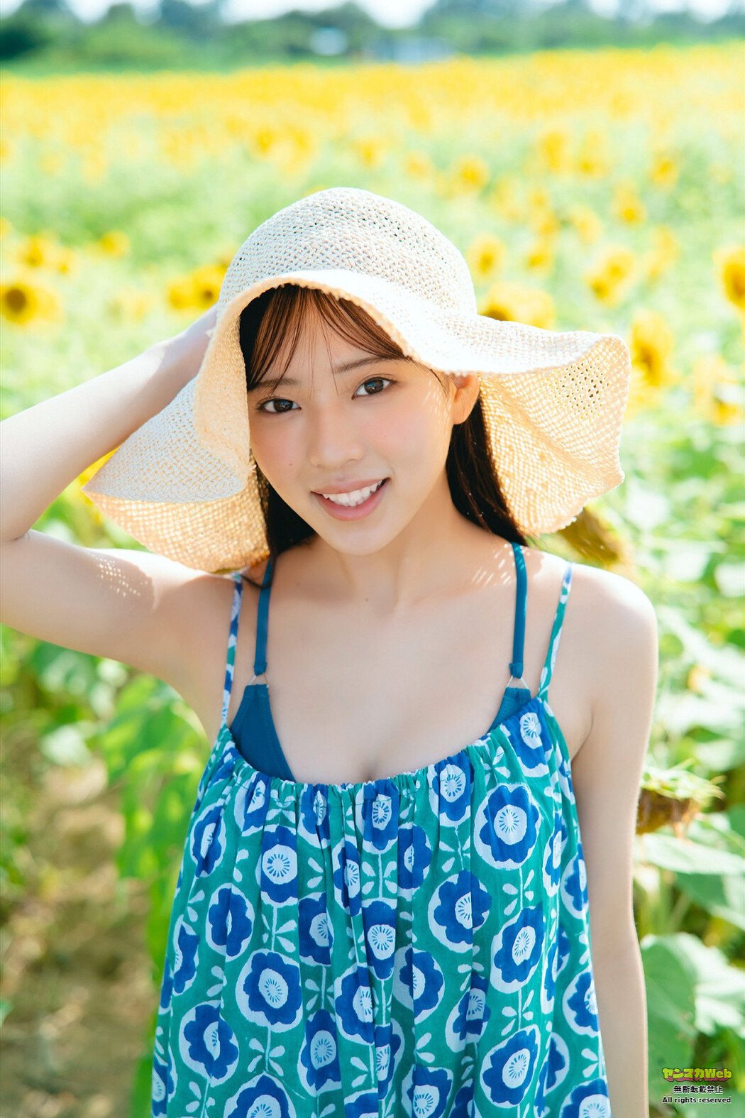 Momoka Okumura 奥村桃夏, Young Magazine 2025 No.34 (ヤングマガジン 2025年34号)