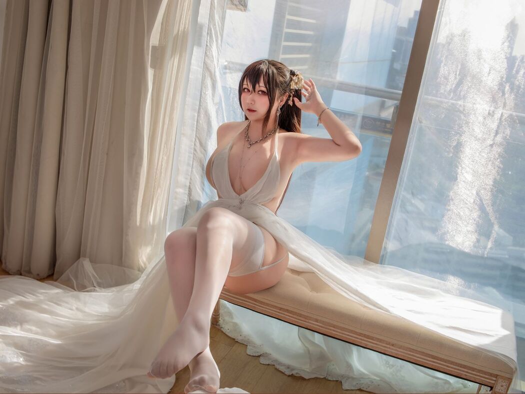 Coser@KANEKO_咔喵 – 大凤花嫁2.0 (74P – 1V)