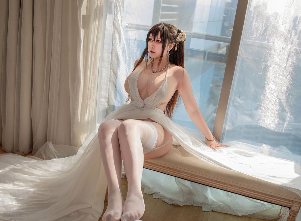 Coser@KANEKO_咔喵 – 大凤花嫁2.0 (74P – 1V)
