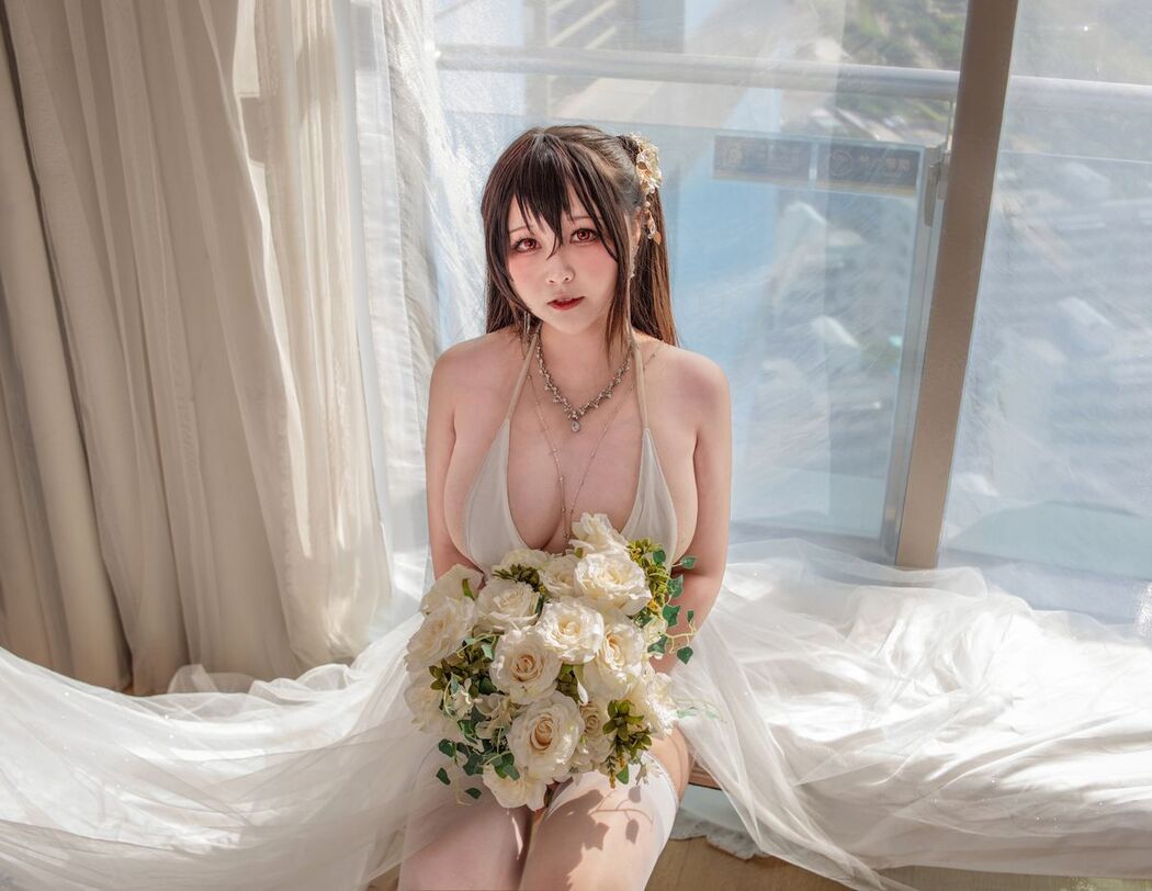 Coser@KANEKO_咔喵 – 大凤花嫁2.0 (74P – 1V)