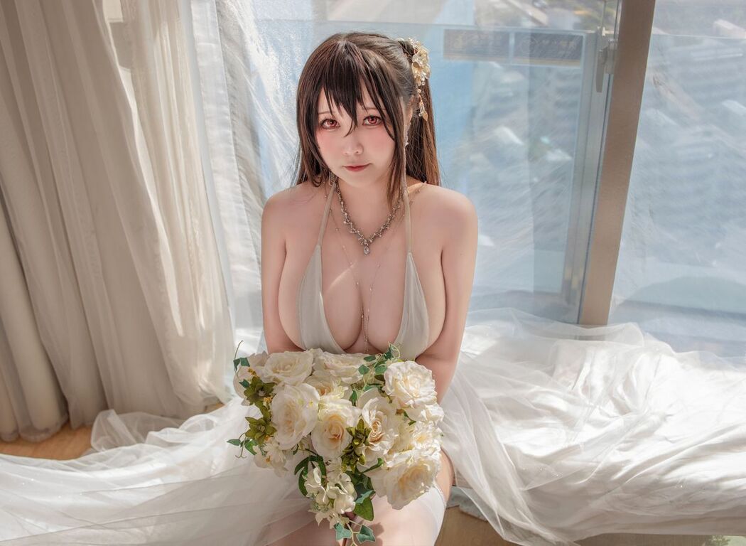 Coser@KANEKO_咔喵 – 大凤花嫁2.0 (74P – 1V)