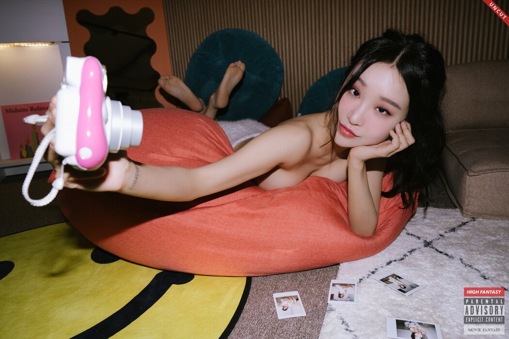 HIGH FANTASY Lee-seol 이설 – Vol.9 Polaroid UNCUT