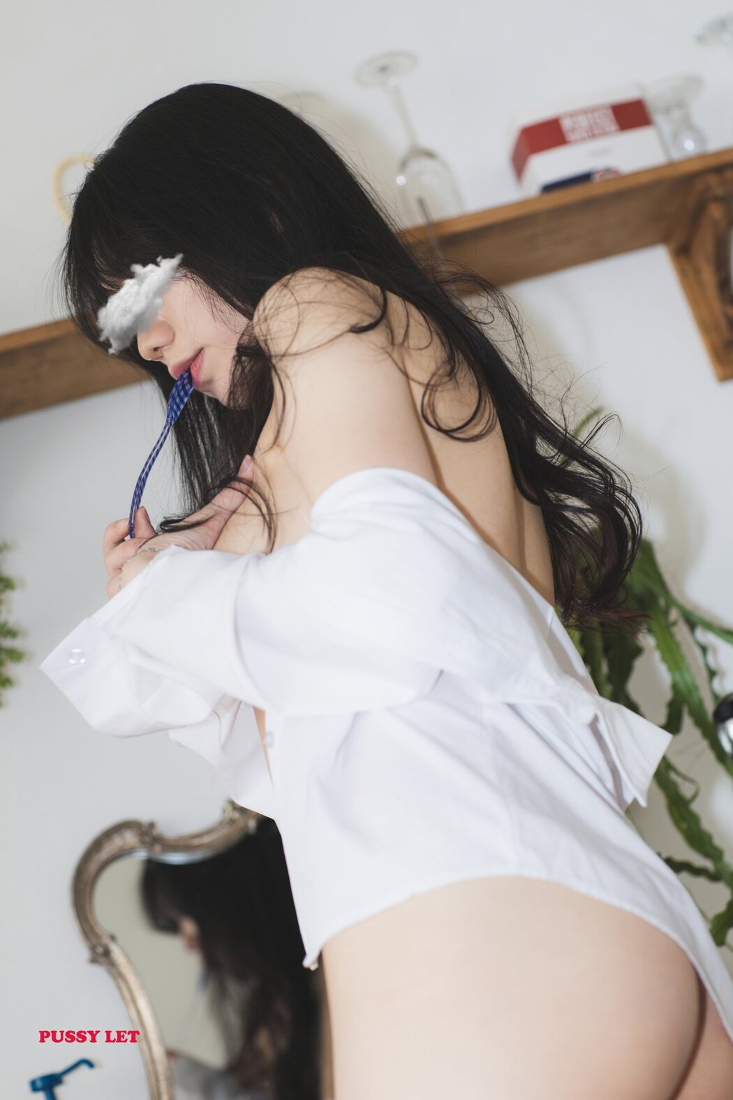 PUSSYLET Vol.14 DECEMBER No.3 Daytime