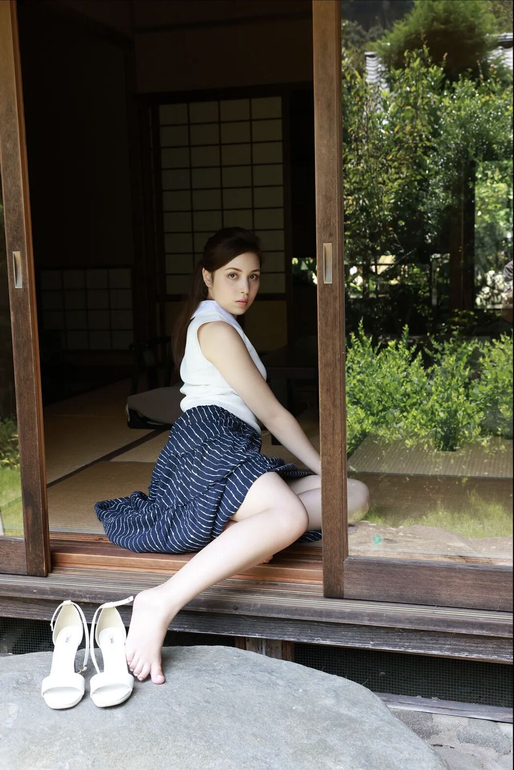 JP Michelle Megumi ミッシェル愛美 &#8211; Secret Lover Vol.3 Part01 (62P)