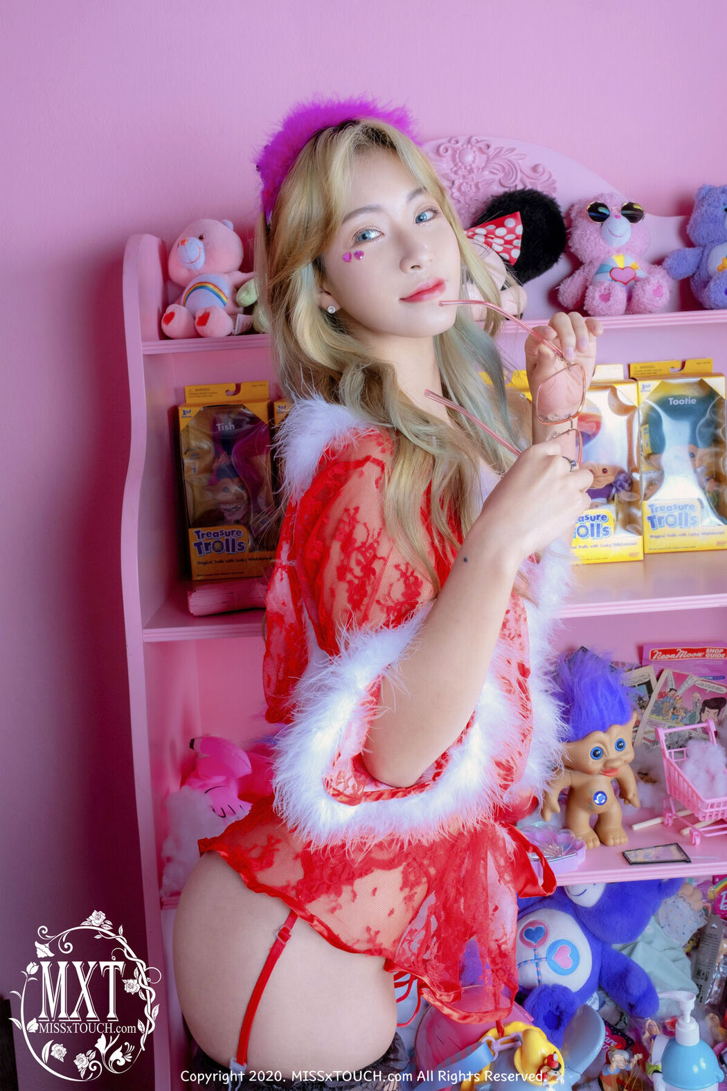 MISS TOUCH SEHI – Vol.15 Sexy Santa