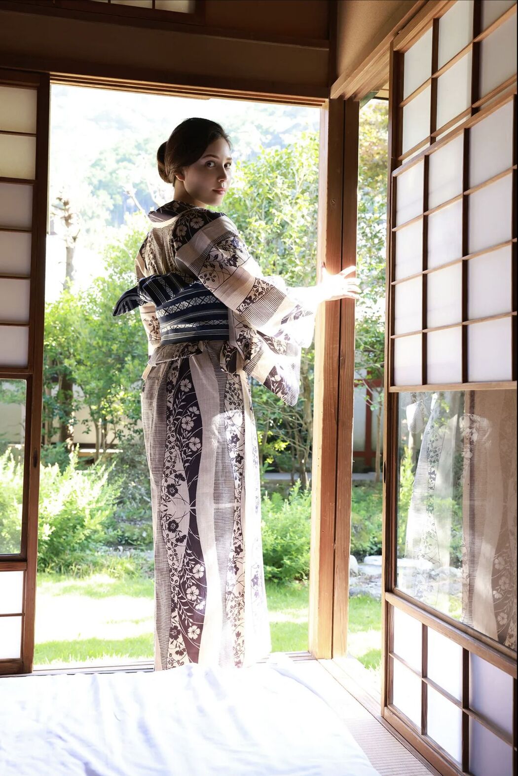 JP Michelle Megumi ミッシェル愛美 – Secret Lover Vol.3 Part02 (62P)