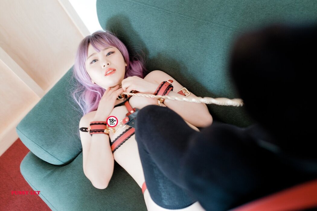 PUSSYLET Vol.25 SUYEON – Cha Cha
