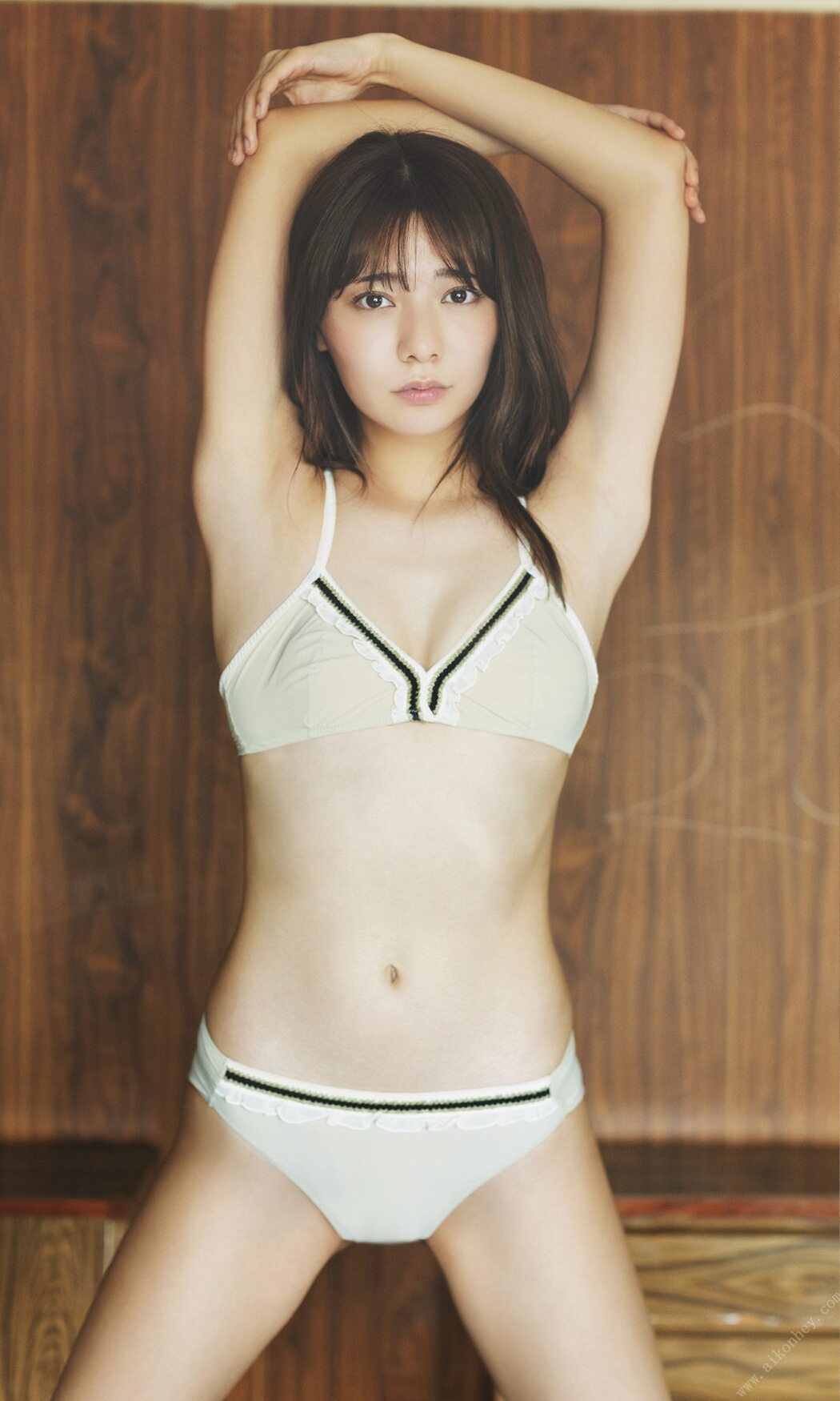 Weekly Photobook 2022-05-23 Asuka Kawazu 川津明日香 – It’s NEW