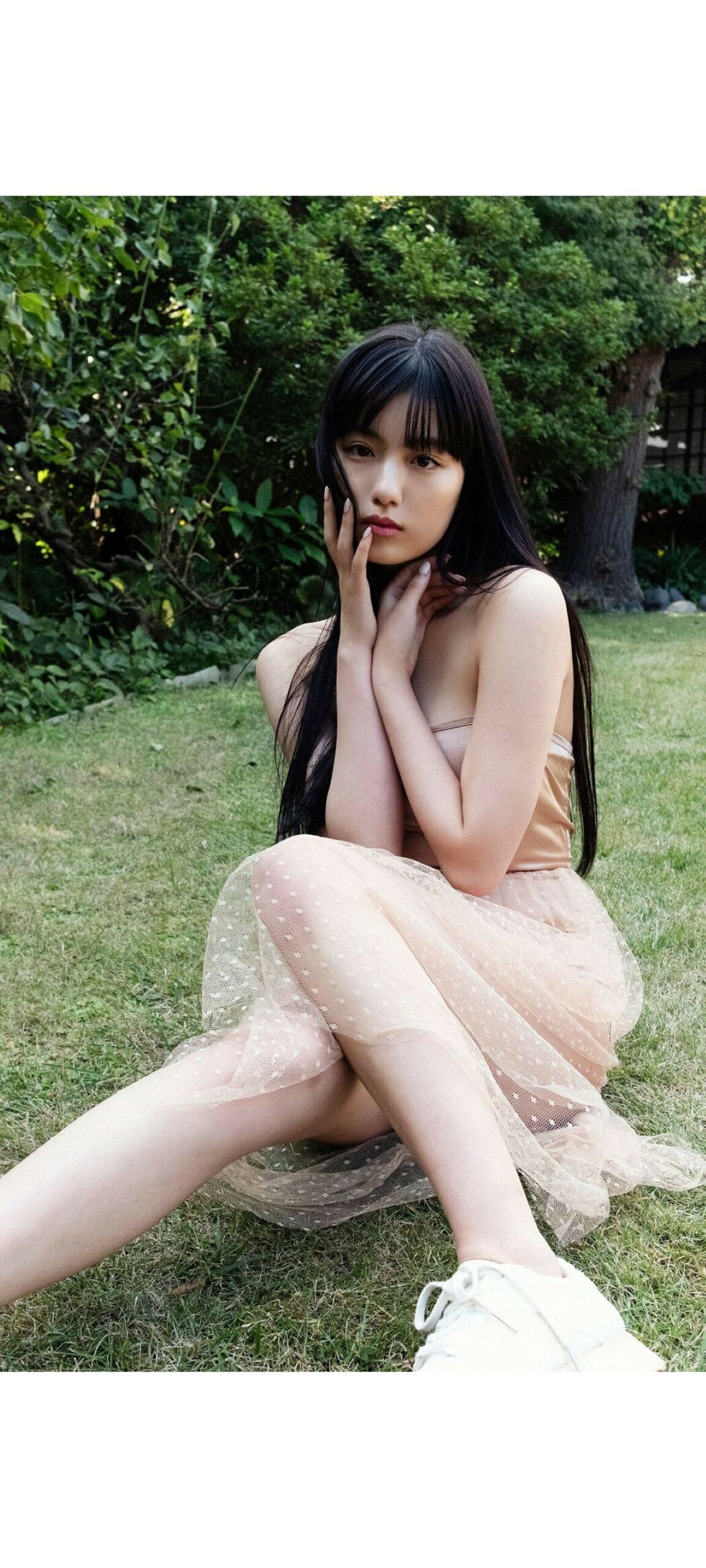 Weekly Photobook 2020-12-07 Noa Tsurushima 鶴嶋乃愛 – A natural actress 生まれながらにして女優