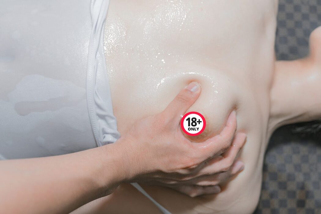 PUSSYLET Vol.52 CONY – Massage