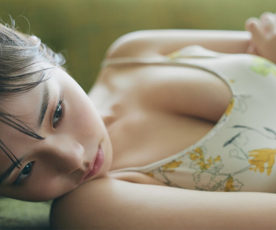 Weekly Photobook 2023-08-07 Hina Kikuchi 菊地姫奈 – Enjoy 18 Year Old Summer Vacation