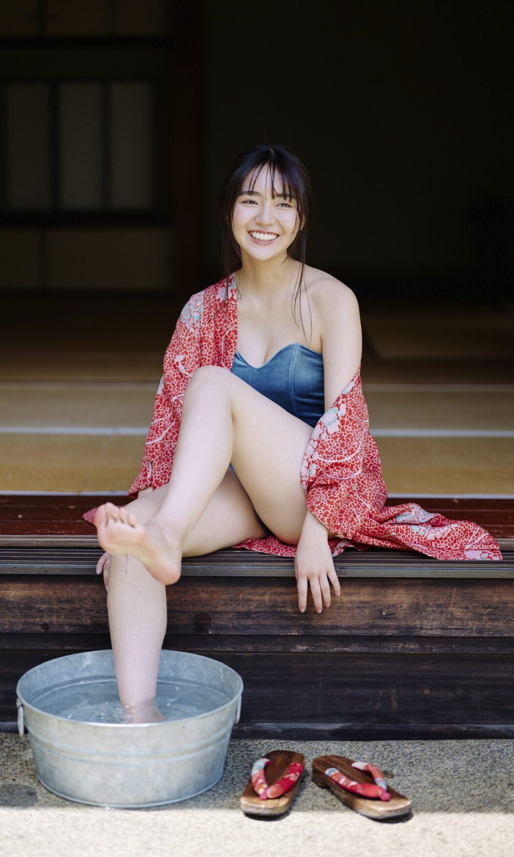 Weekly Photobook Runa Toyoda 豊田ルナ – The magic of summer 夏の魔法 2022-08-08