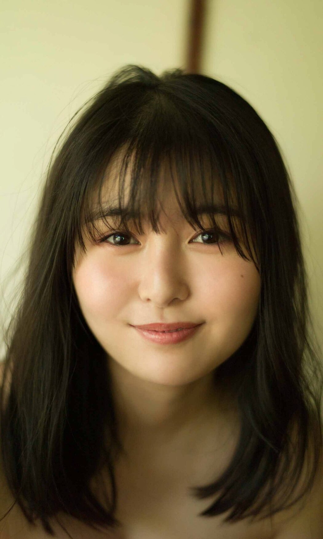 Weekly Photobook 2021-08-16 Sakina Tonchiki 頓知気さきな – Summer Goldfish