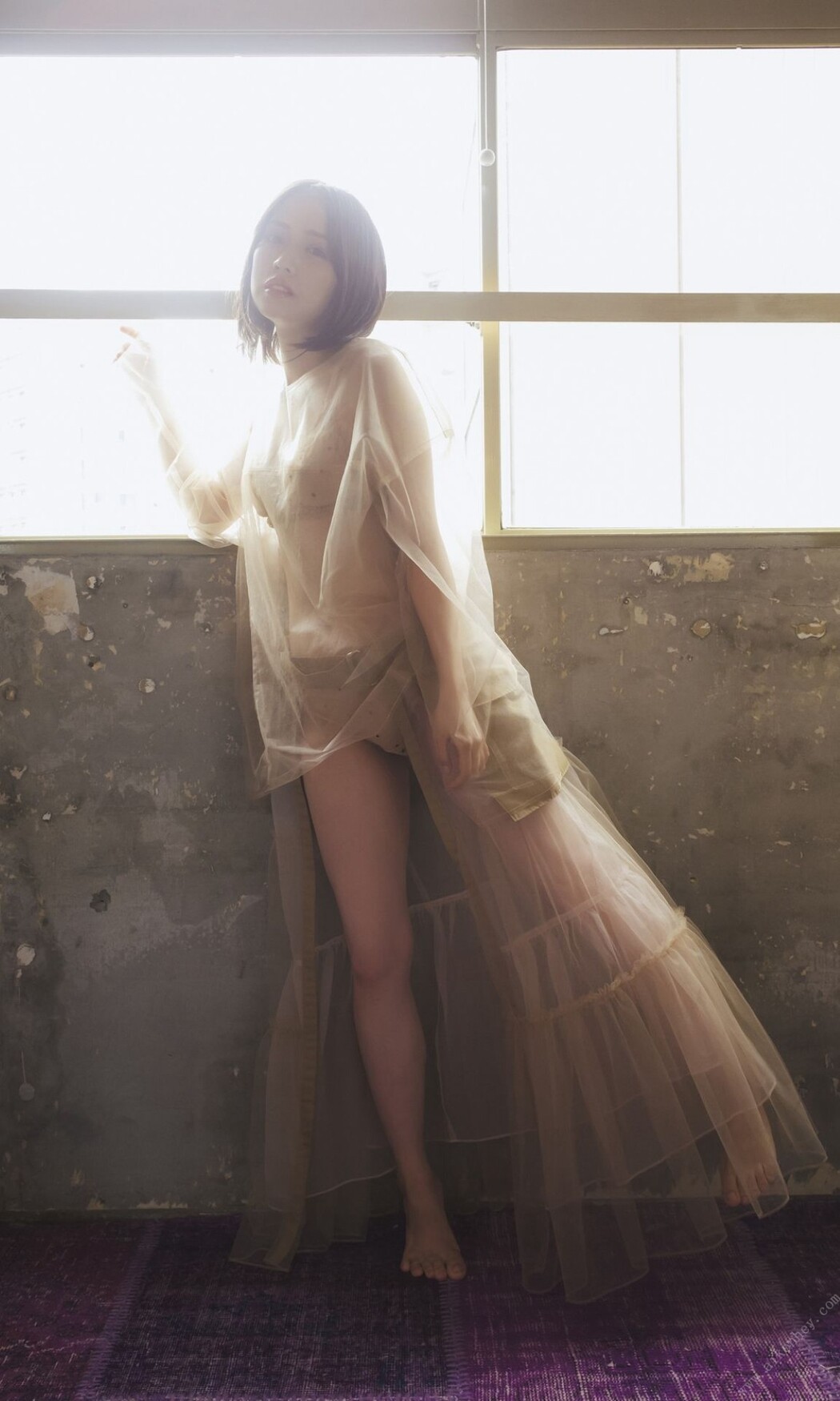 Weekly Photobook 2022-10-03 Makoto Okunaka 奥仲麻琴 – Happy Now