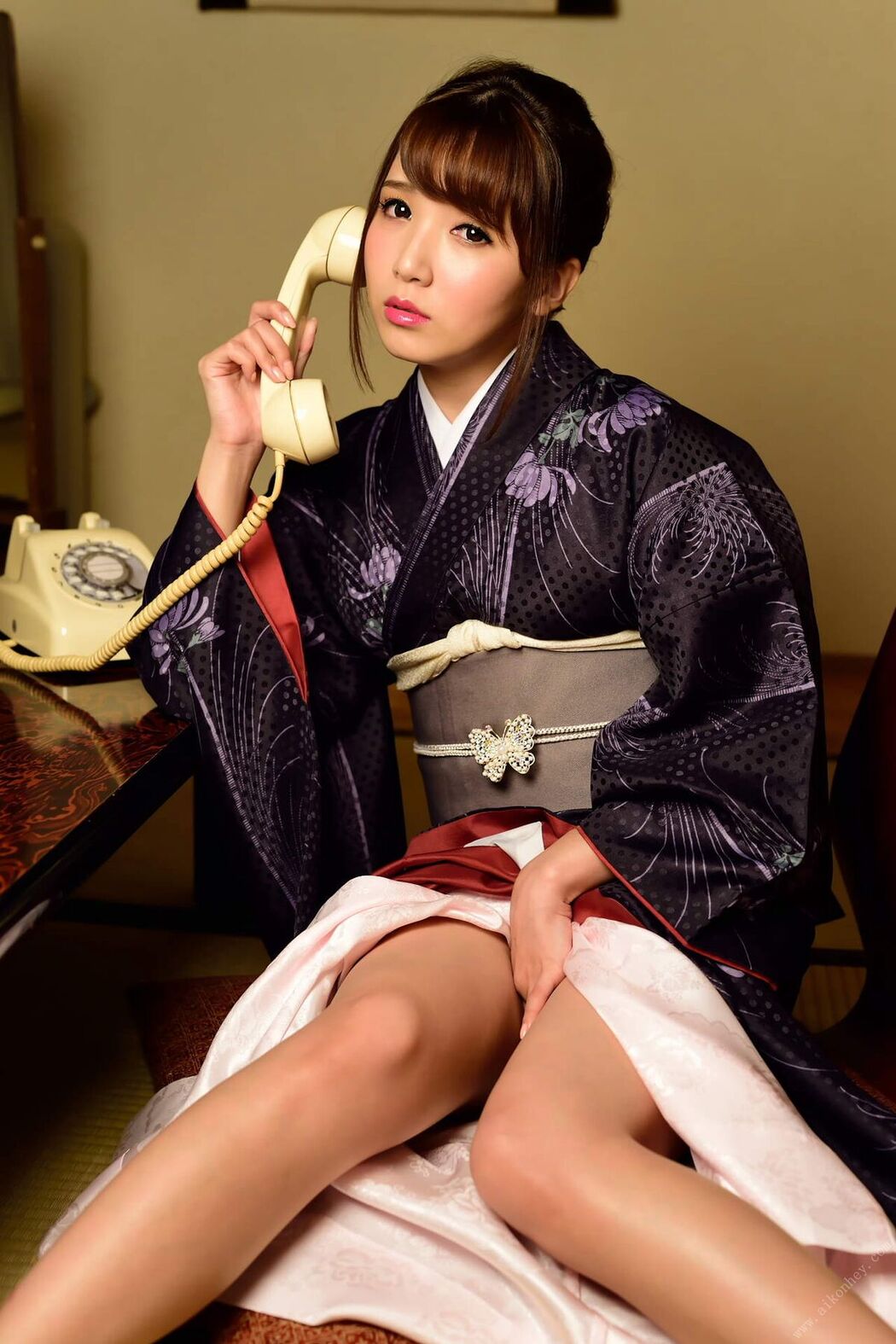 Weekly Playboy Photo Book Marina Shiraishi 白石茉莉奈 x Ayaka Tomoda 友田彩也香 Sequence 014 Part2
